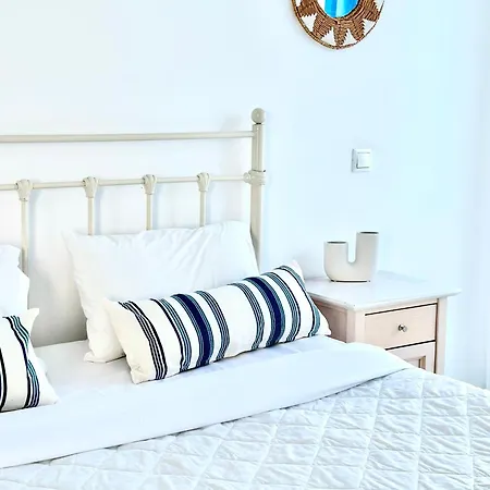 Celeste Naxos Chora 3*