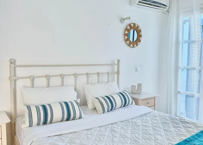 Celeste Naxos Chora Apart-hotel 3*