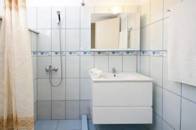 Celeste Naxos Chora Apartahotel 3*